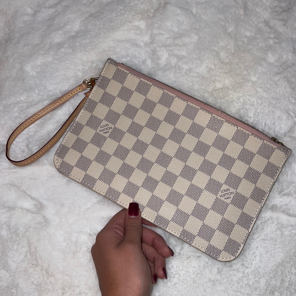 Louis Vuitton Damier Azur Pink Neverfull Pouch